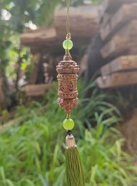 绿檀木雕六字真言香囊挂坠吊穗民