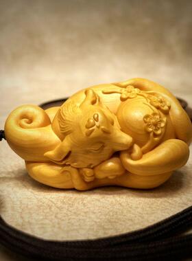 黄杨木雕刻凤九手把件