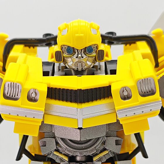Transformation toys Baiwei TW-1032 Bumblebee in stock