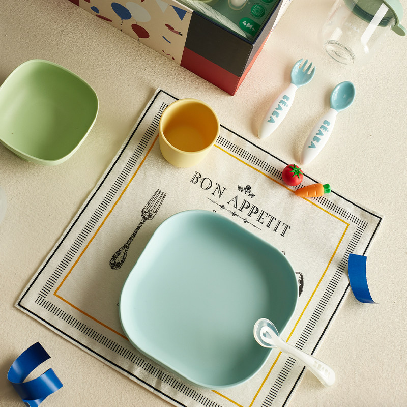 Beaba好胃口辅食套装辅食碗硅胶勺围兜餐盘宝宝婴儿餐具套装礼盒,淘宝优惠券,粉丝福利购,淘宝优惠卷