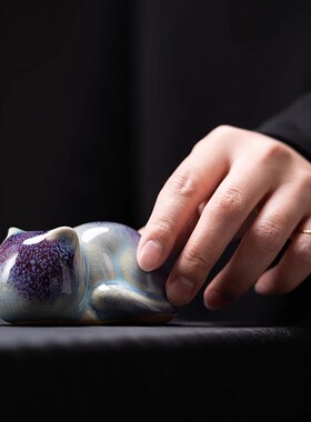 速发工宫创茶小猫咪钧瓷陶瓷小摆件茶宠意桌面客厅茶几装饰故艺品