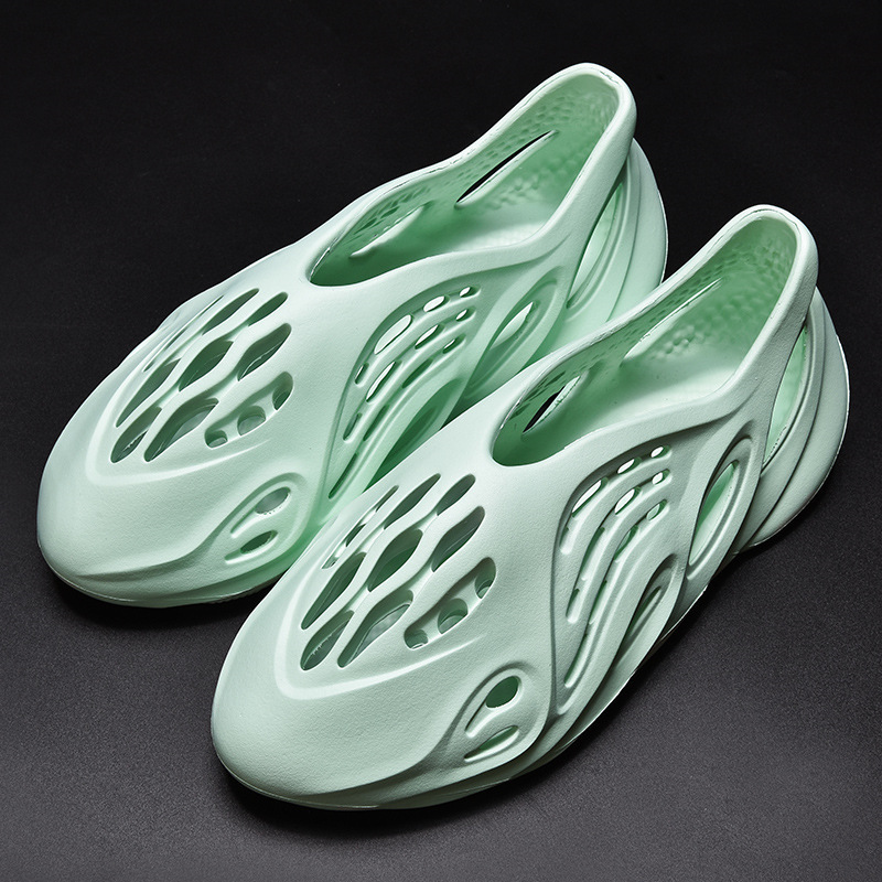 大码椰子洞洞鞋男款夏季防滑防臭耐磨男士镂空凉拖沙滩踩屎感凉鞋 - 图1