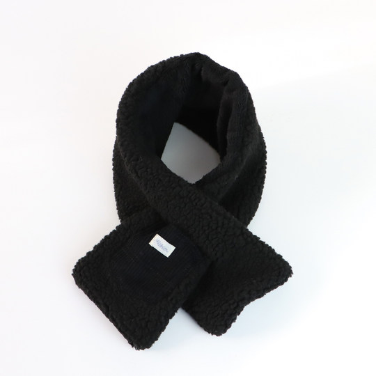 Winter scarf with velvet and thickened pockets, cross-adjustable and windproof