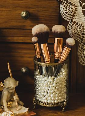 速发收获小室黄屋收纳美妆粉底刷梳妆台高级复古客厅桌面卧铜笔筒