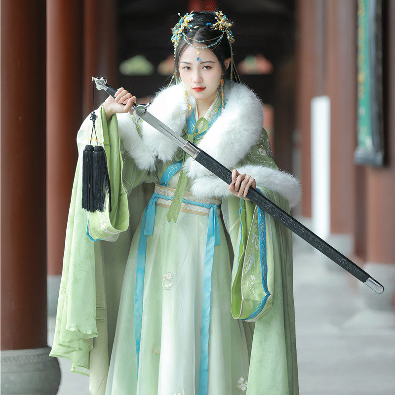 太极剑武术表演剑舞蹈软剑晨练成人儿童软响剑古装道具宝剑未开刃_虎窝淘