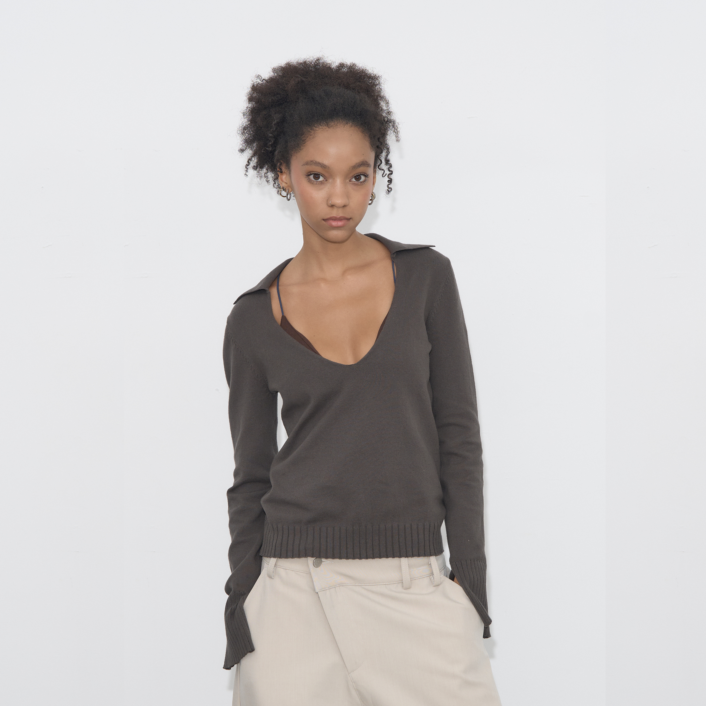 Grown Notold多色翻领大v领鸡心领慵懒松弛修身堆堆长袖T恤针织衫 - 图1