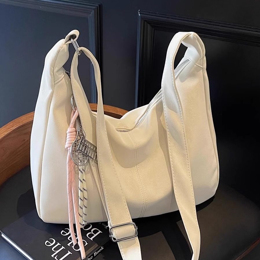 饺子包女斜挎包2025新款高级感大容量丝绒质感百搭通勤单肩托特包,淘宝优惠券,粉丝福利购,淘宝优惠卷