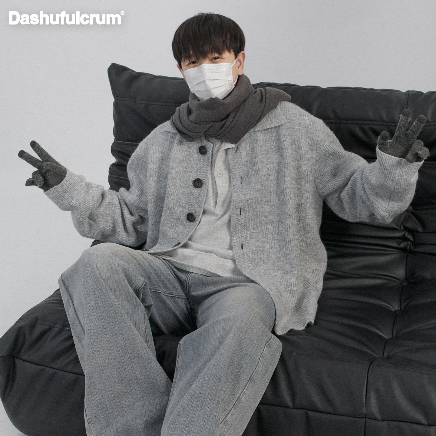 Dashufulcrum日系复古含羊毛棋盘格开衫毛衣男女秋慵懒软糯针织衫 - 图1