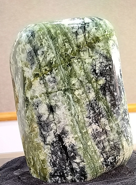 天然南玉原石摆件家居客厅桌面