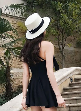平顶白色草帽帽子女夏天凉帽