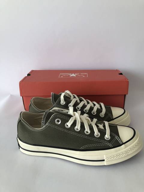 Samsung classic green black and white low top canvas shoes