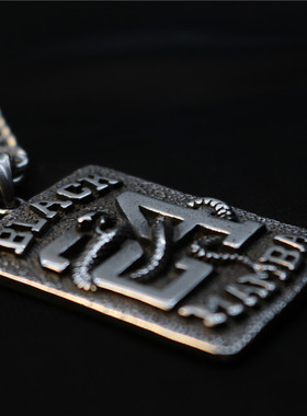 24号军牌钛钢项链科比布莱恩特