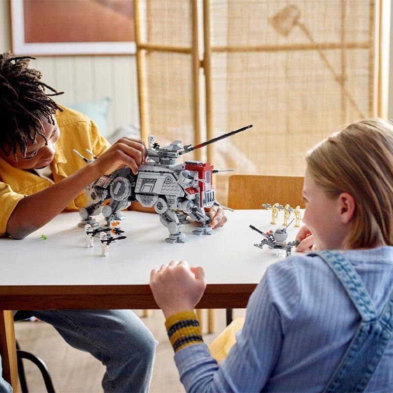 星球大战AT-TE步行机机器千年隼战飞船拼装积木玩具753高难度男孩,淘宝优惠券,粉丝福利购,淘宝优惠卷