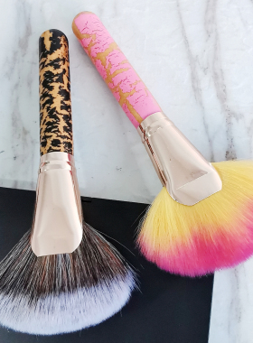 扇形散粉刷扁头刷木质手柄余粉刷