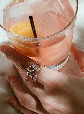 欧美时尚新款设计师冷淡风三指连环造型可变hiphop风戒指钛钢指环