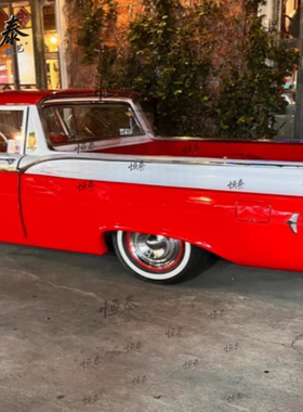 铁网红打卡老式复古景区商场人气