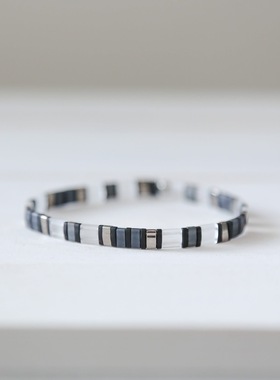 MLGM新品进口tila串珠手串ins欧美个性风简约复古黑透明色小手链