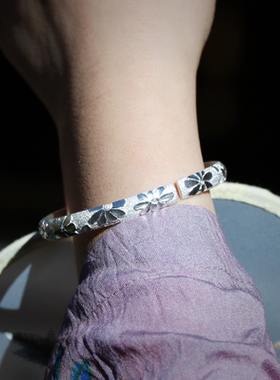 小雏菊 原创999足银手工雕刻新中式开口小巧手环实心手镯送礼物