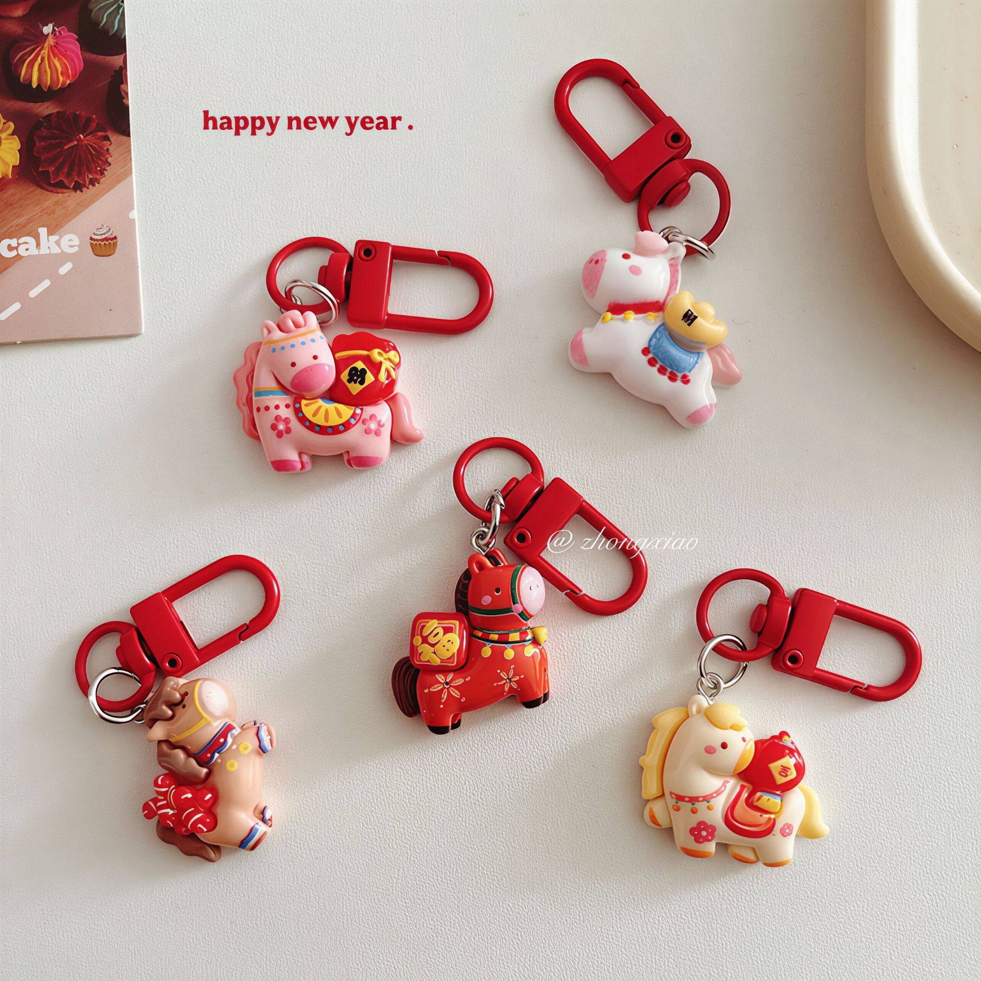 马年生肖小挂件可爱树脂小马钥匙扣儿童本命年小礼物新年创意礼品,淘宝优惠券,粉丝福利购,淘宝优惠卷