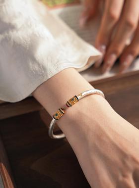 QIANTAO「忆江南」国风中式描金珐琅唐草纹开口足银999手镯女礼物