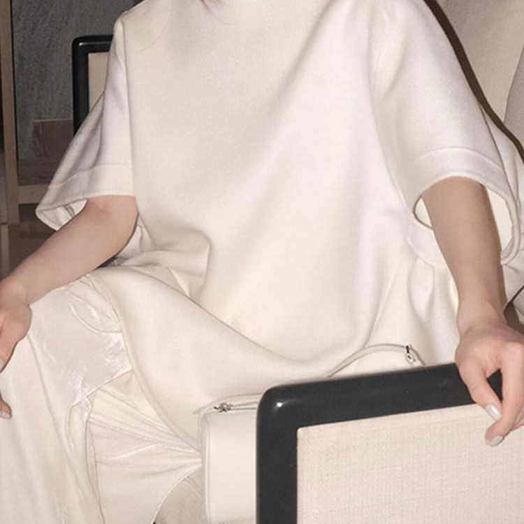 专柜撤回2025夏季慵懒风时尚洋气时髦气质宽松休闲白色短袖T恤女 - 图0