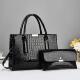 High-end texture niche red bag for women 2026 new wedding bag large capacity tote bag bride wedding handbag