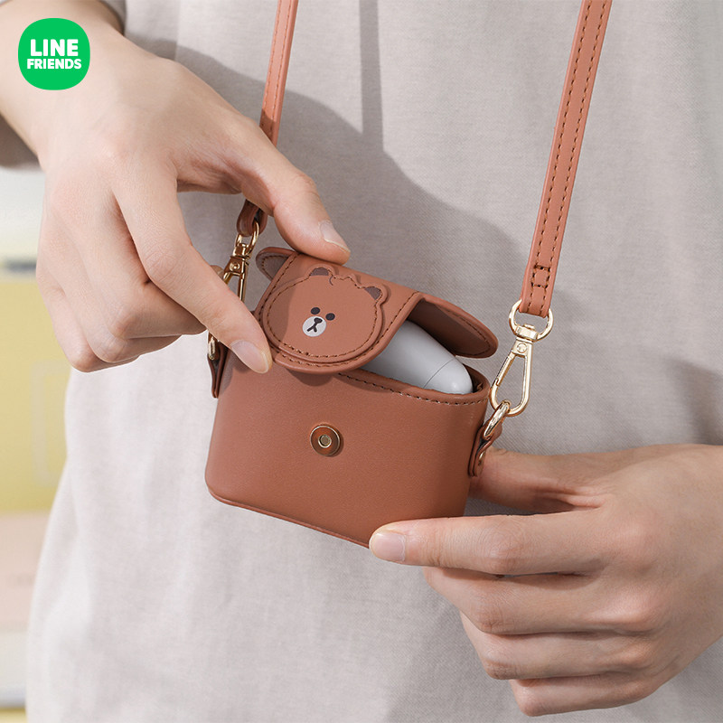 LINE FRIENDS 布朗熊创意迷你斜挎包耳机包零钱包,淘宝优惠券,粉丝福利购,淘宝优惠卷