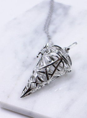 复古五芒星镂空灵摆可放水晶