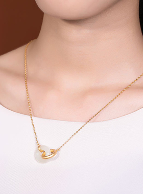 承悦双环天然和田玉女士平安扣