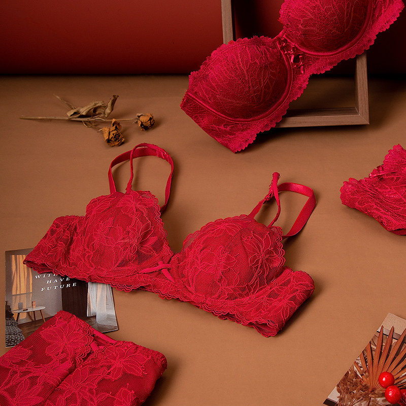莉莉摩达红色蕾丝内衣套装法式小胸聚拢本命年女结婚新娘胸大显小,淘宝优惠券,粉丝福利购,淘宝优惠卷