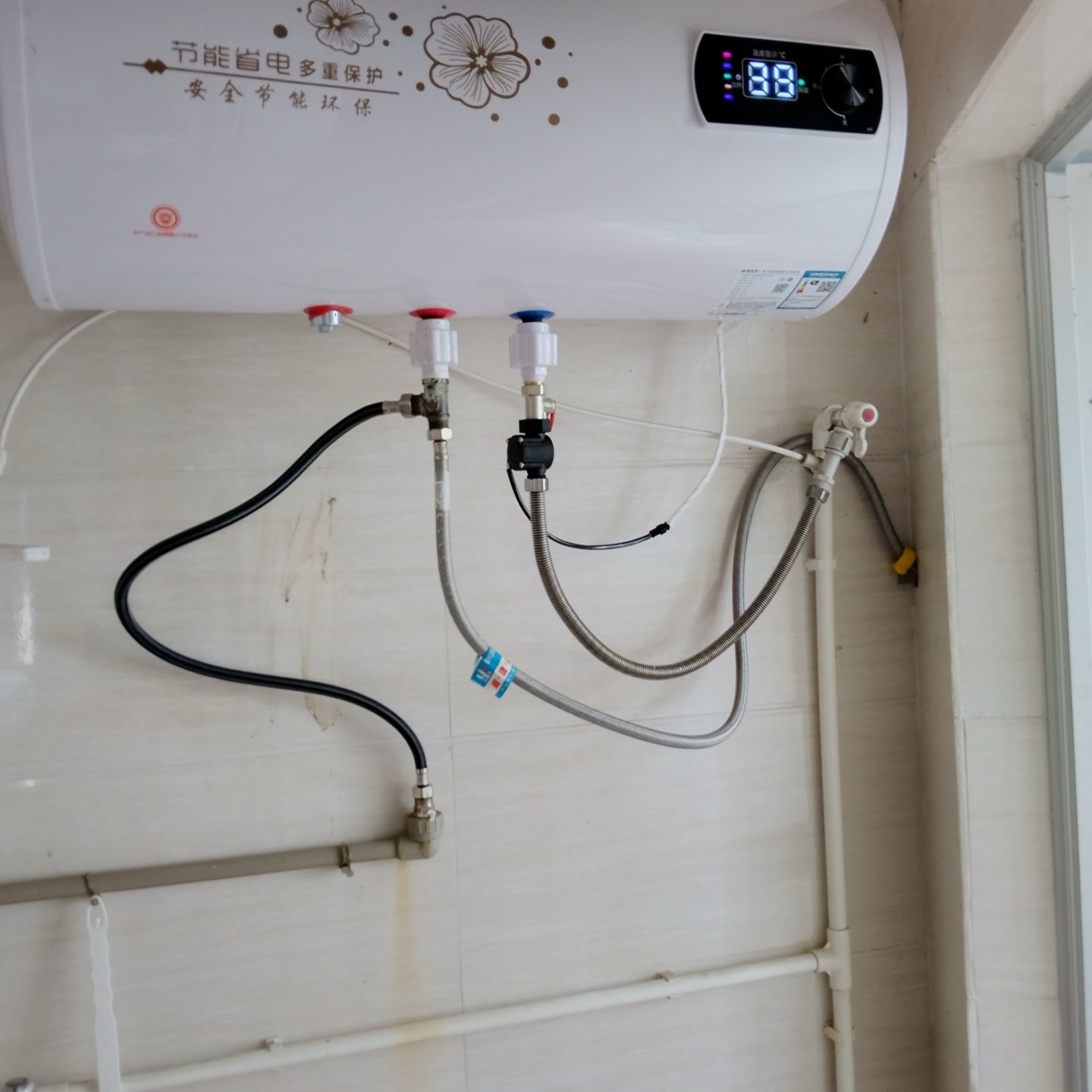 通用四分牙电热水器出水断电水流量传感器进水感应开关防漏电装置 - 图1