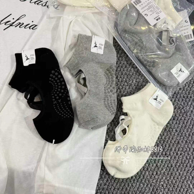 黑白灰专业瑜伽袜-普拉提运动四季绑带防滑ins透气吸汗居家袜子女,淘宝优惠券,粉丝福利购,淘宝优惠卷