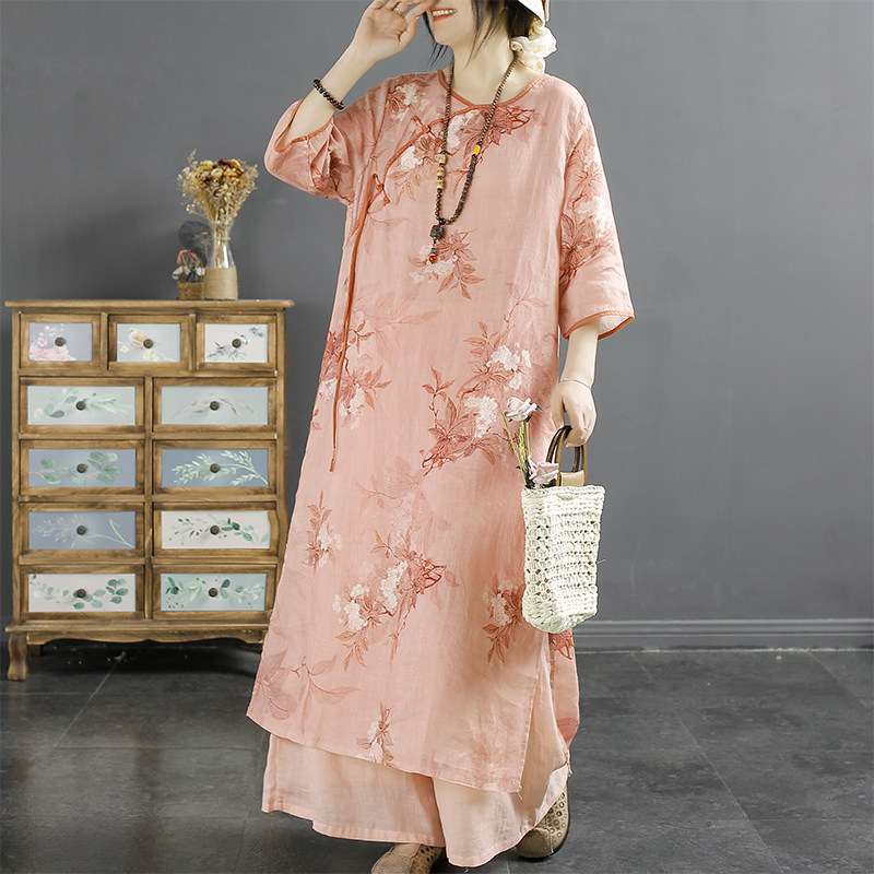  千秋飞燕连衣裙