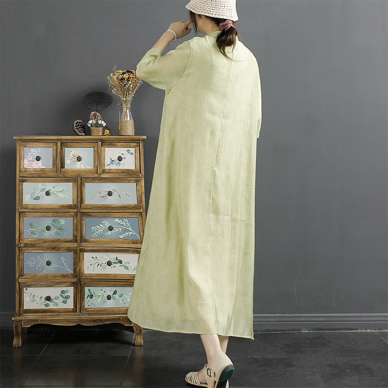  千秋飞燕连衣裙