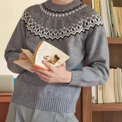 Stay the Night 早秋新款费尔岛绞花针织仿羊绒圆领舒适插肩毛衣 - 图3