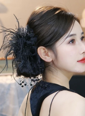 日韩玫瑰花羽毛抓夹布艺发饰