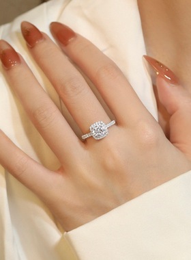 胖东来同款莫桑石戒指925纯银公主方包满钻小方糖婚戒1克拉送礼物