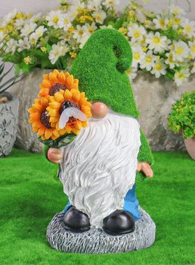 小矮人摆件花园庭院装饰户外植绒侏儒精灵太阳能灯树脂工艺品批发