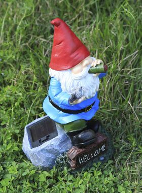 跨境花园侏儒小矮人田园庭院摆件装饰抽烟老人树脂工艺品夜光灯