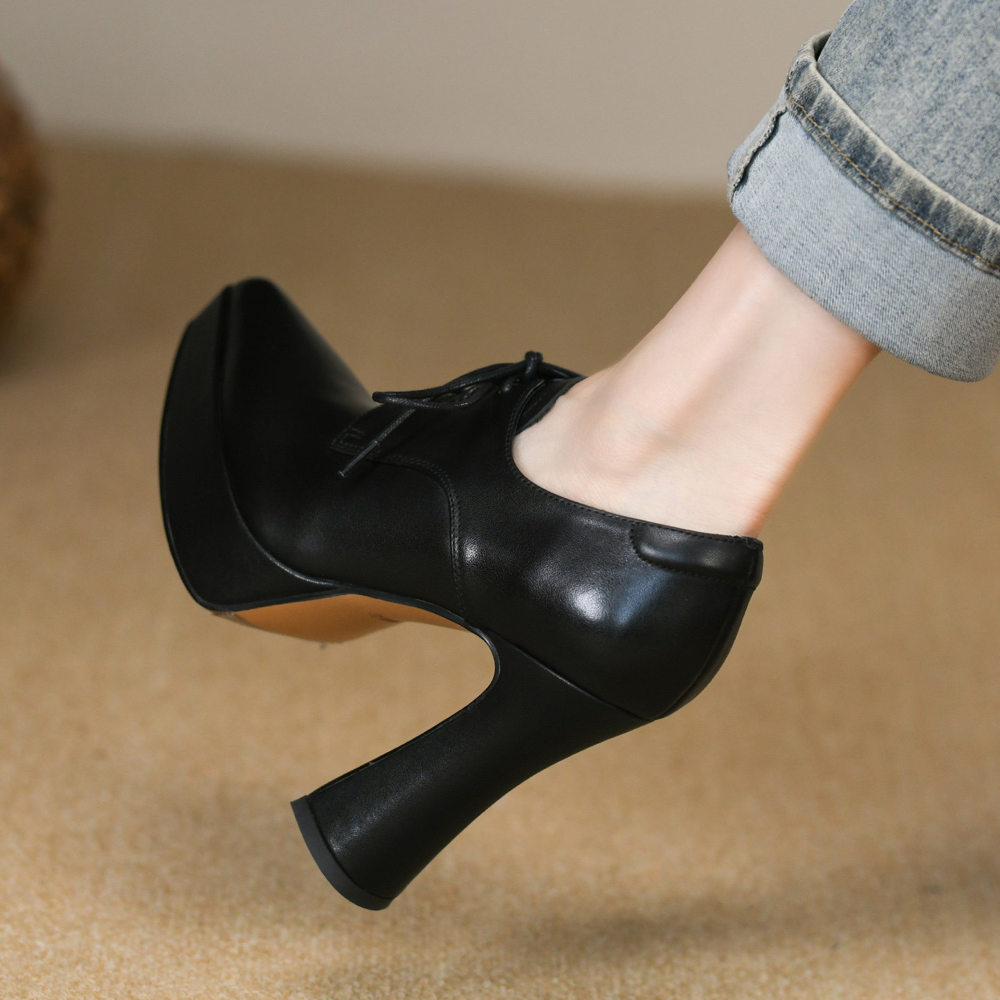 优雅深口尖头单鞋女粗跟秋季新款真牛皮系带防水台超高跟鞋女10cm,淘宝优惠券,粉丝福利购,淘宝优惠卷