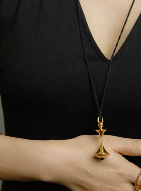 MOLISM棋叙玻恩棋坠毛衣链新款