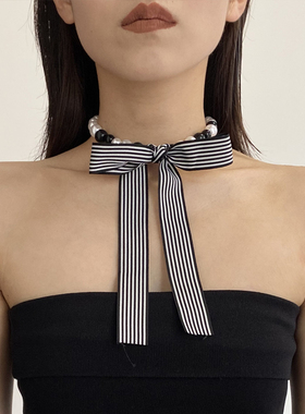 黑白串珠条纹飘带蝴蝶结项链