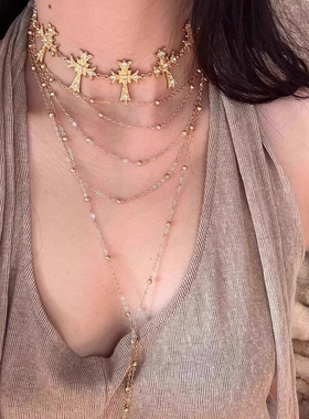 夸张金色镶钻叠戴十字架长款项链