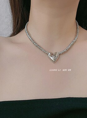 金属复古女爱心锁骨链