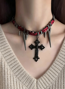 辣妹豹纹铆钉十字架项链颈链女