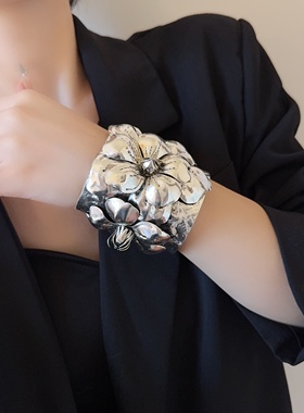 复古金属花朵开口手镯女宽版气质