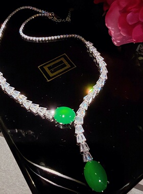 项链-绿玉髓蛇节闪钻【霸气富贵】