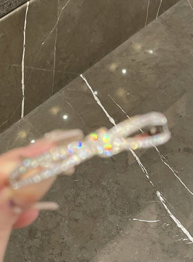 皇冠水滴开口手镯