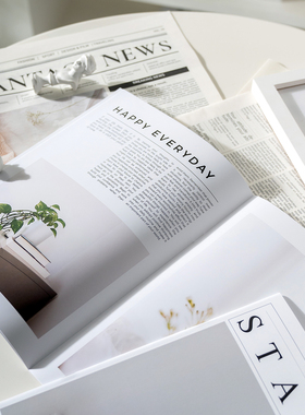 ins风英文装饰杂志摆件道具