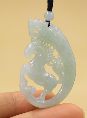 缅甸翡翠精神玉吊坠玉石挂件